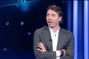 星空体育登录入口-蒙托利沃：逆转比萨容易欧冠想逆转难；第二个丢球索默没责任