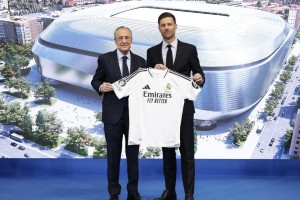 星空体育官方网站-下课后阿隆索谏言：别惯着更衣室，2年一无所获，就怪弗洛伦蒂诺